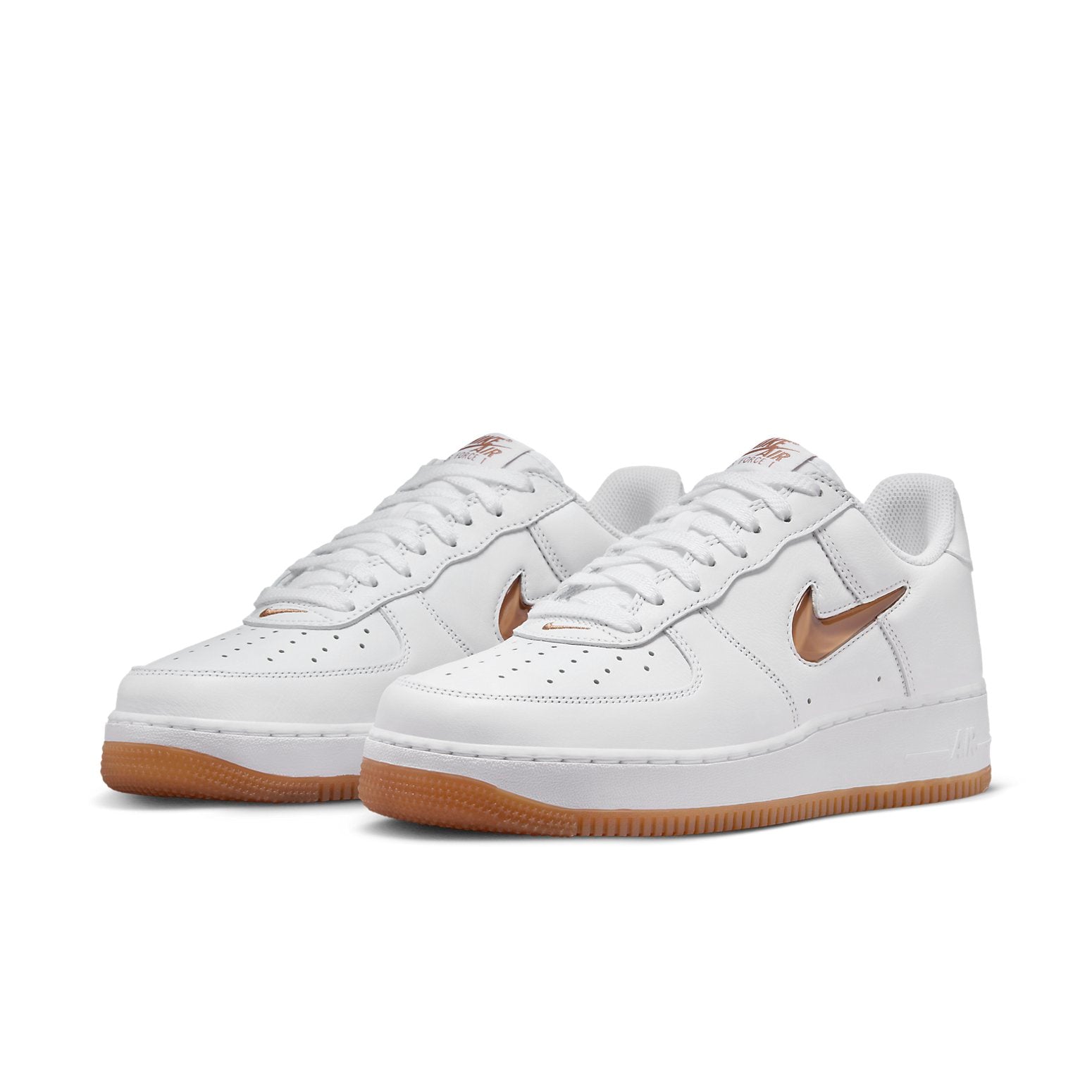 Order Nike Air Force 1 Jewel 'Warna Bulan - Putih Gangsa' FN5924-103
