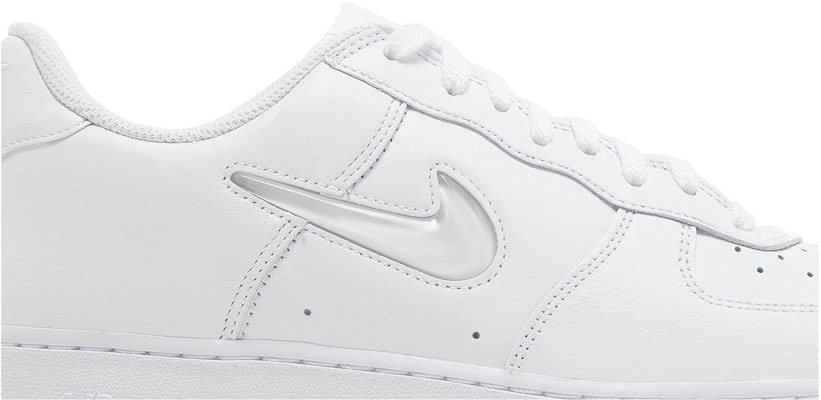 Nike Air Force 1 Jewel 'Warna Bulan - Putih Polos' FN5924-100 Order Nike Air Force 1 Jewel 'Warna Bulan - Putih Polos' FN5924-100