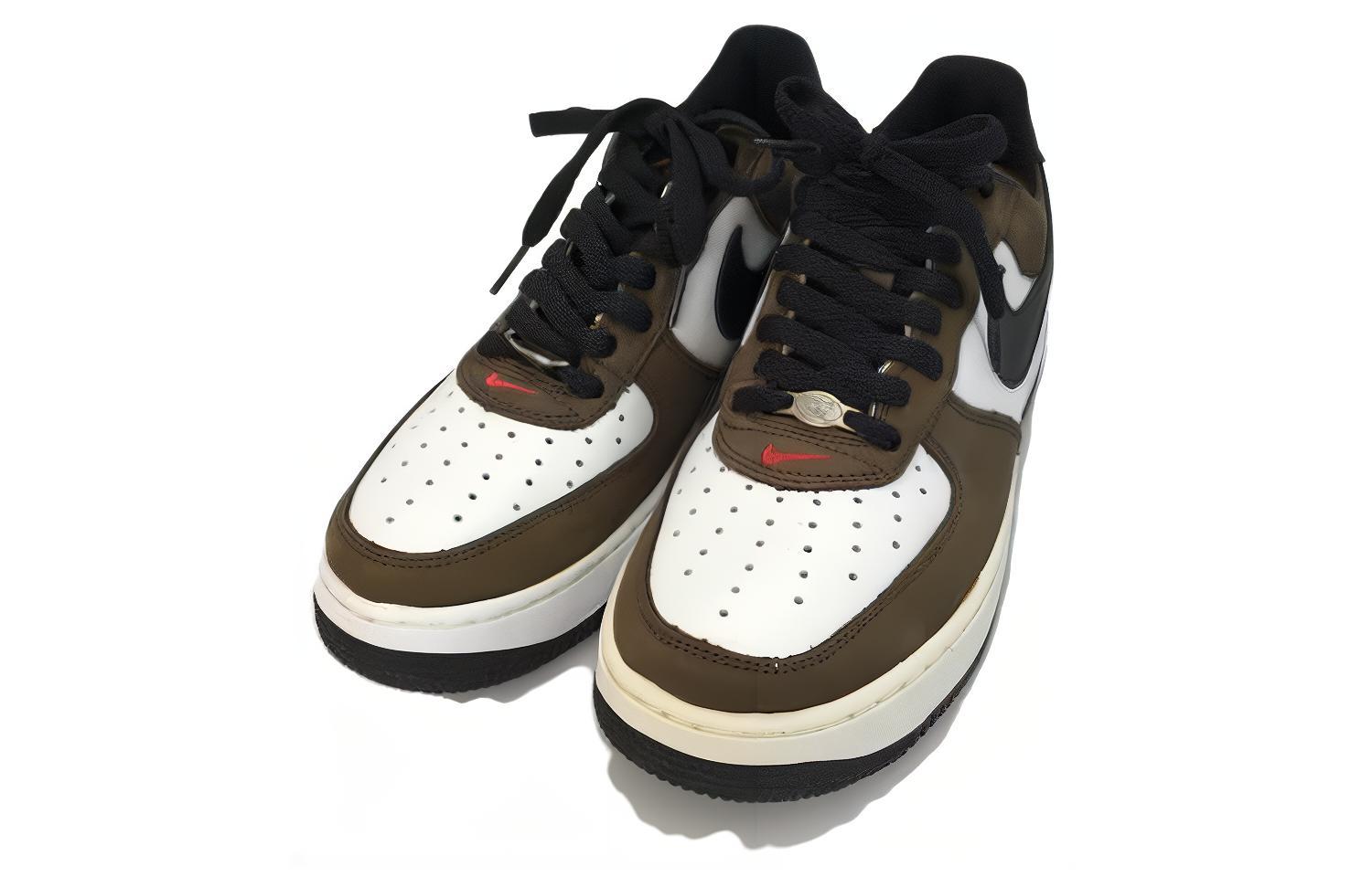 Lookbook 耐克空军一号低帮2003款“逃逸” 306509-102