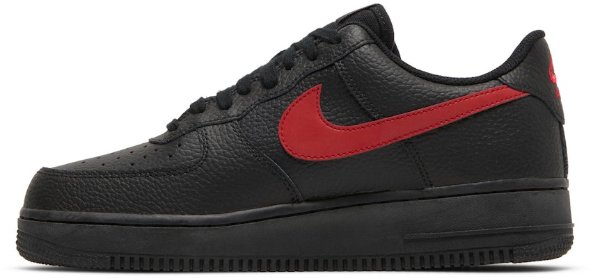 나이키 에어포스 1 로우 '07 '블랙' AA4083-011 Lookbook 나이키 에어포스 1 로우 '07 '블랙' AA4083-011