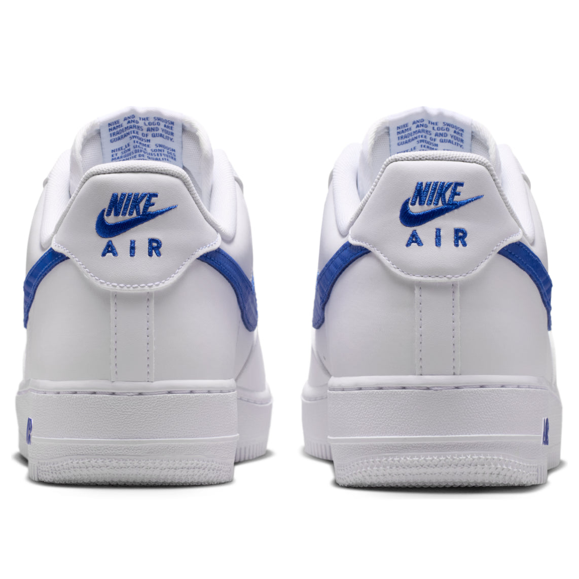 Shop Nike Air Force 1 Low ''07 白藍碳纖維勾勾運動鞋 IV5732-100