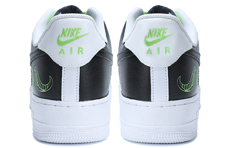 Shop 【客製化運動鞋】Nike Air Force 1 Low 07 空軍一號 腰果花 圖騰 低筒 板鞋 男款 黑綠