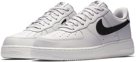 耐吉 空军一号 低帮 男款浅灰 休闲 轻便透气 板鞋 Lookbook 耐吉 空军一号 低帮 男款浅灰 休闲 轻便透气 板鞋