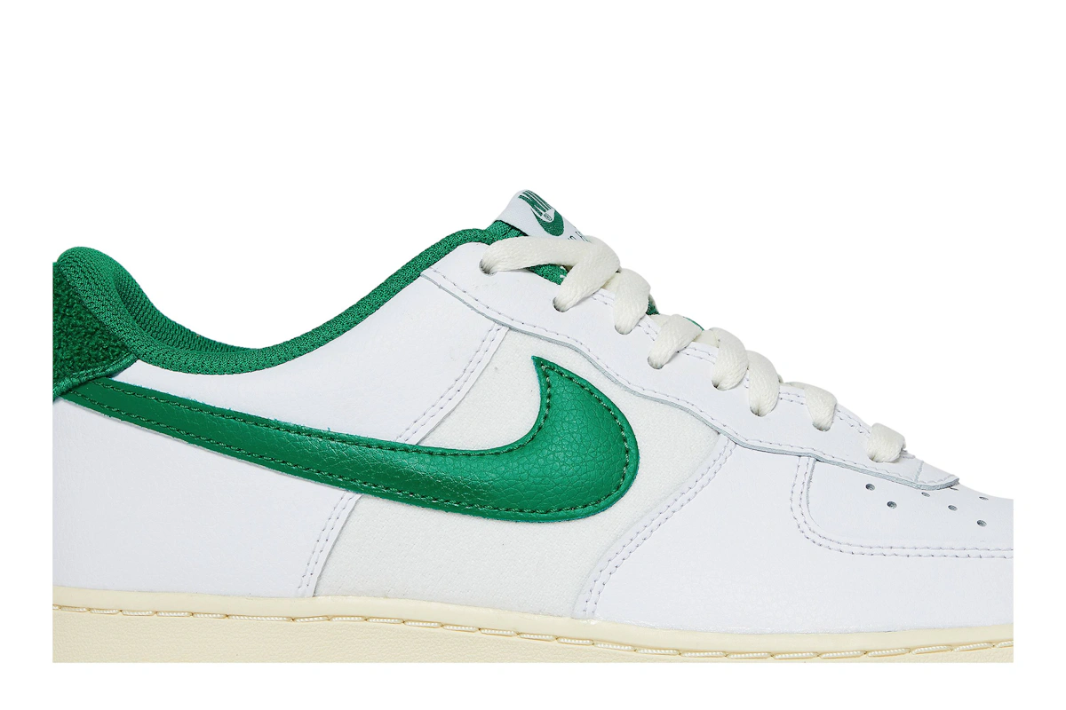Nike Air Force 1 Low '07 'White Pine Green' DO5220-131
