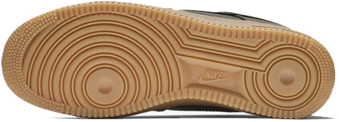 Nike Air Force 1 Low '07 Hitam Gum AQ0117-002 Details for Nike Air Force 1 Low '07 Hitam Gum AQ0117-002