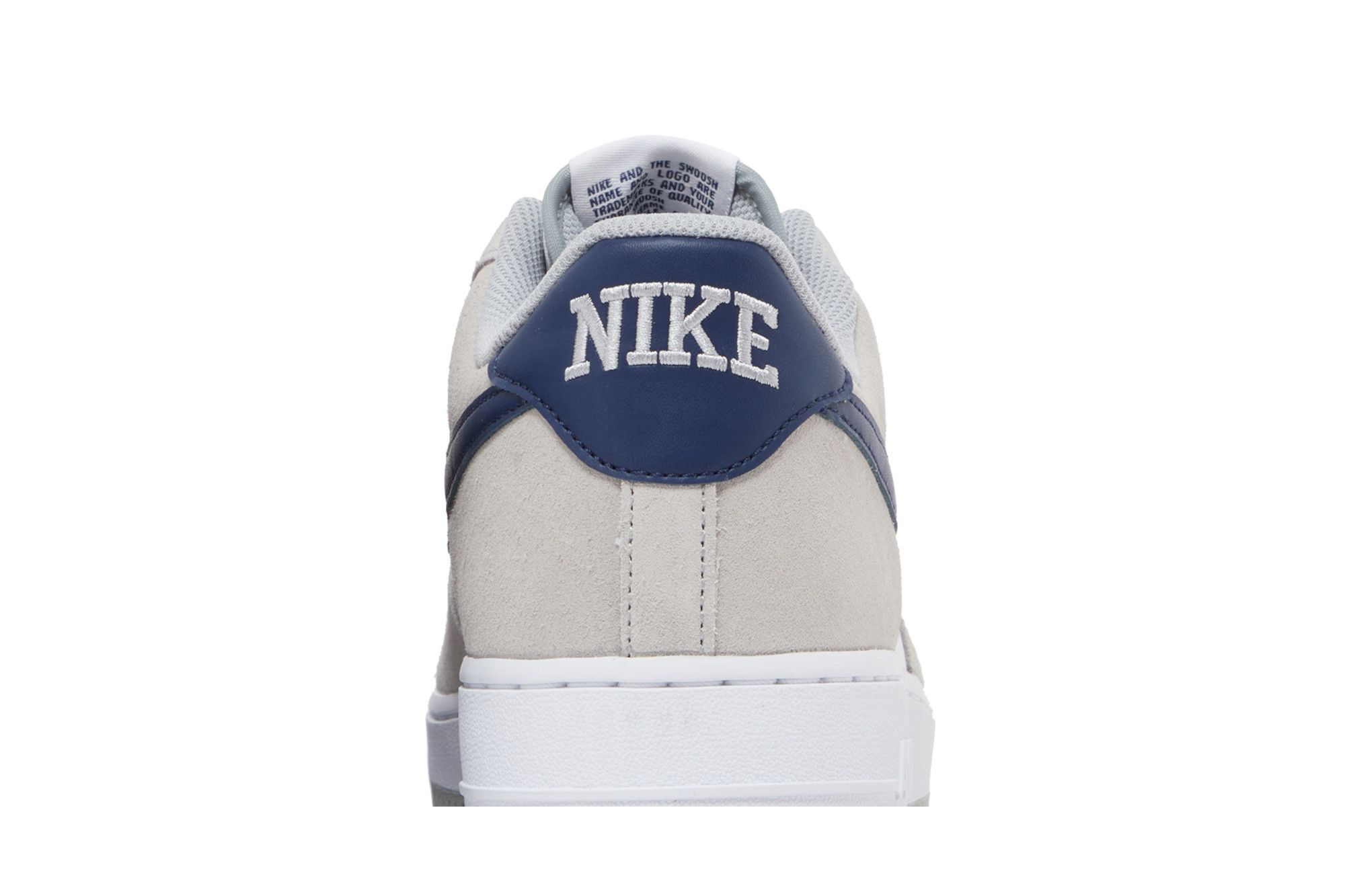 Sizing Nike Air Force 1 Low ''07 Hellgrau Mitternachtsblau. FD9748-001