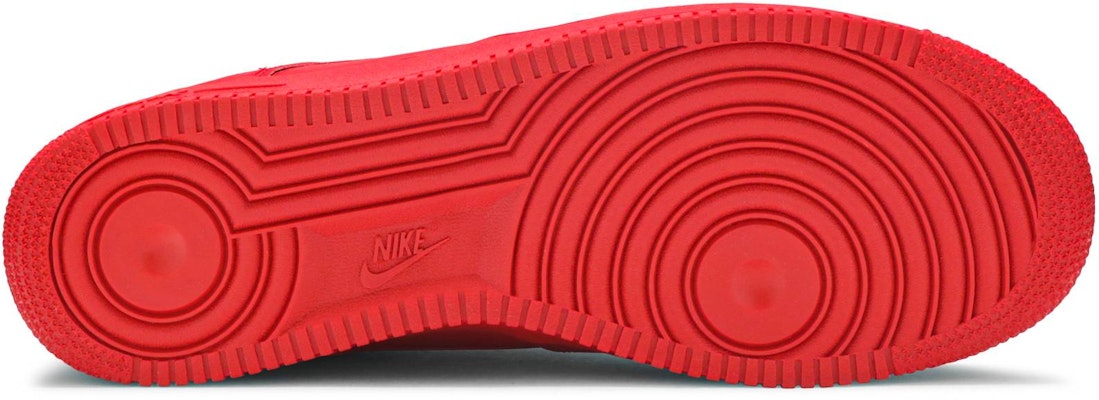 나이키 에어포스 1 로우 '07 LV8 '트리플 레드' CW6999-600 Shop 나이키 에어포스 1 로우 '07 LV8 '트리플 레드' CW6999-600