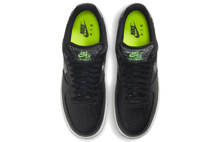 Shop Nike Air Force 1 Low '07 LV8 'Hitam Hijau Elektrik' CV1698-001