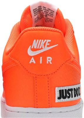 耐吉空軍一號低筒 '07 LV8 'Just Do It' AO6296-800 Sizing 耐吉空軍一號低筒 '07 LV8 'Just Do It' AO6296-800