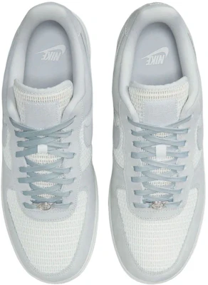 나이키 에어 포스 1 로우 ''07 LV8 ''오프 화이트 서밋 화이트'' II9807-100 Lookbook 나이키 에어 포스 1 로우 ''07 LV8 ''오프 화이트 서밋 화이트'' II9807-100