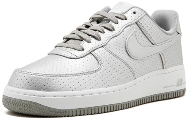 耐克空军一号低帮'07 LV8'银色 718152-013 Order 耐克空军一号低帮'07 LV8'银色 718152-013