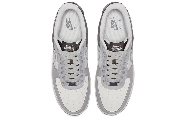 Lookbook Nike Air Force 1 Low '07 LV8 'Triple Grey' Gris Total AO2425-001