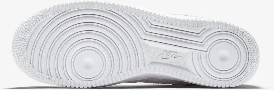 ナイキ エアフォース1 '07 LV8 白 718152-103 Purchase ナイキ エアフォース1 '07 LV8 白 718152-103