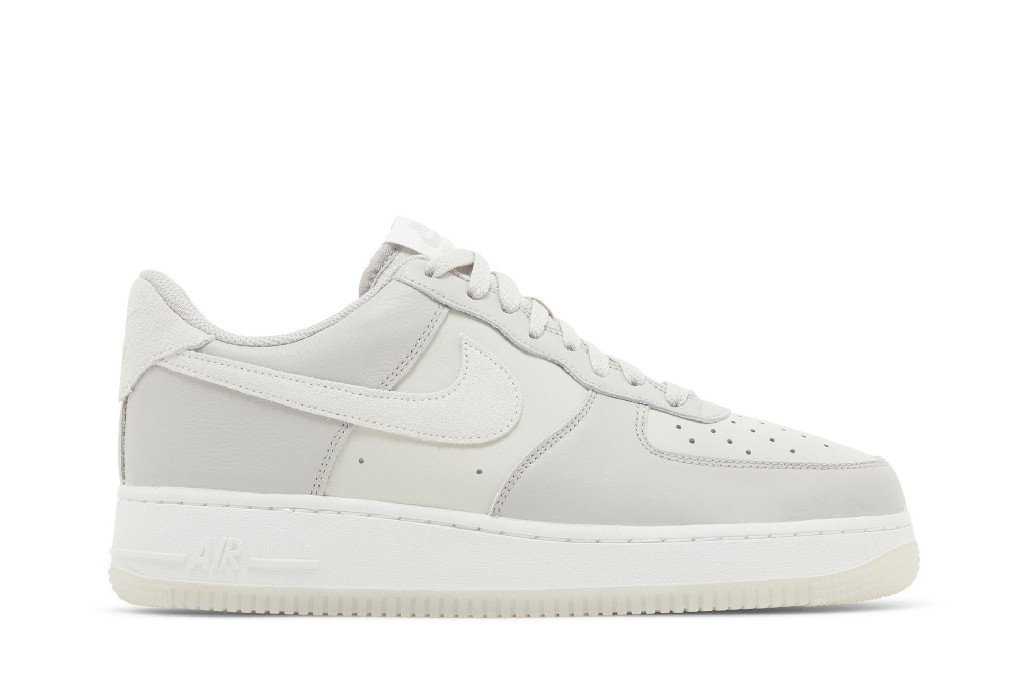 Buy Nike Air Force 1 Low '07 LV8 Light Bone FN5832-001