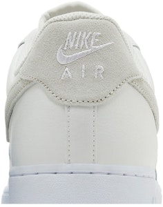 Nike Air Force 1 Low '07 LV8 Summit Putih Phantom FN5832-100 Sizing Nike Air Force 1 Low '07 LV8 Summit Putih Phantom FN5832-100