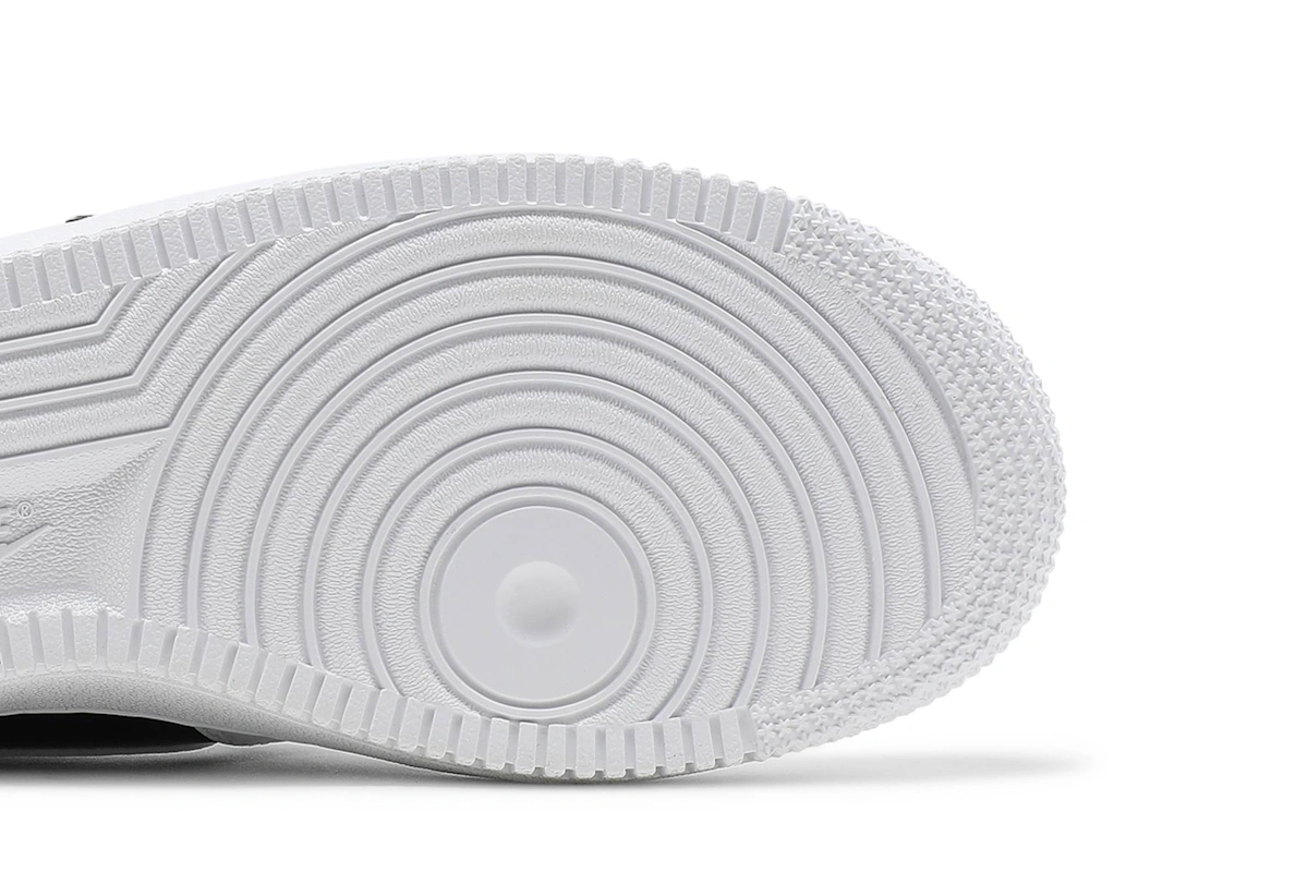 Nike Air Force 1 Low '07 PRM Silver Chain DA8571-100