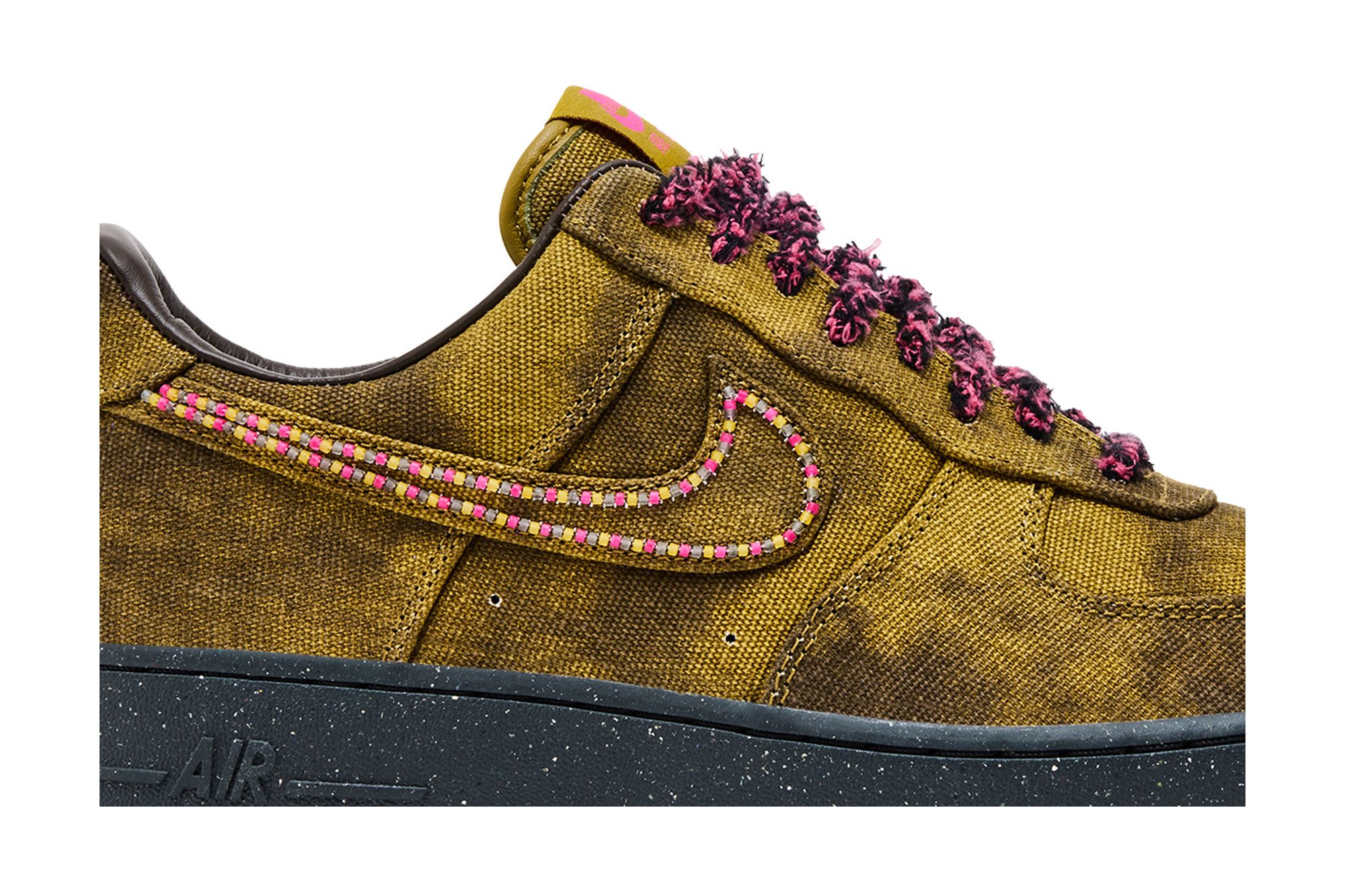 Order Nike Air Force 1 Low ''07 QS Boucle Desert Moss Fierce Pink Lelaki/Wanita IO4474-300