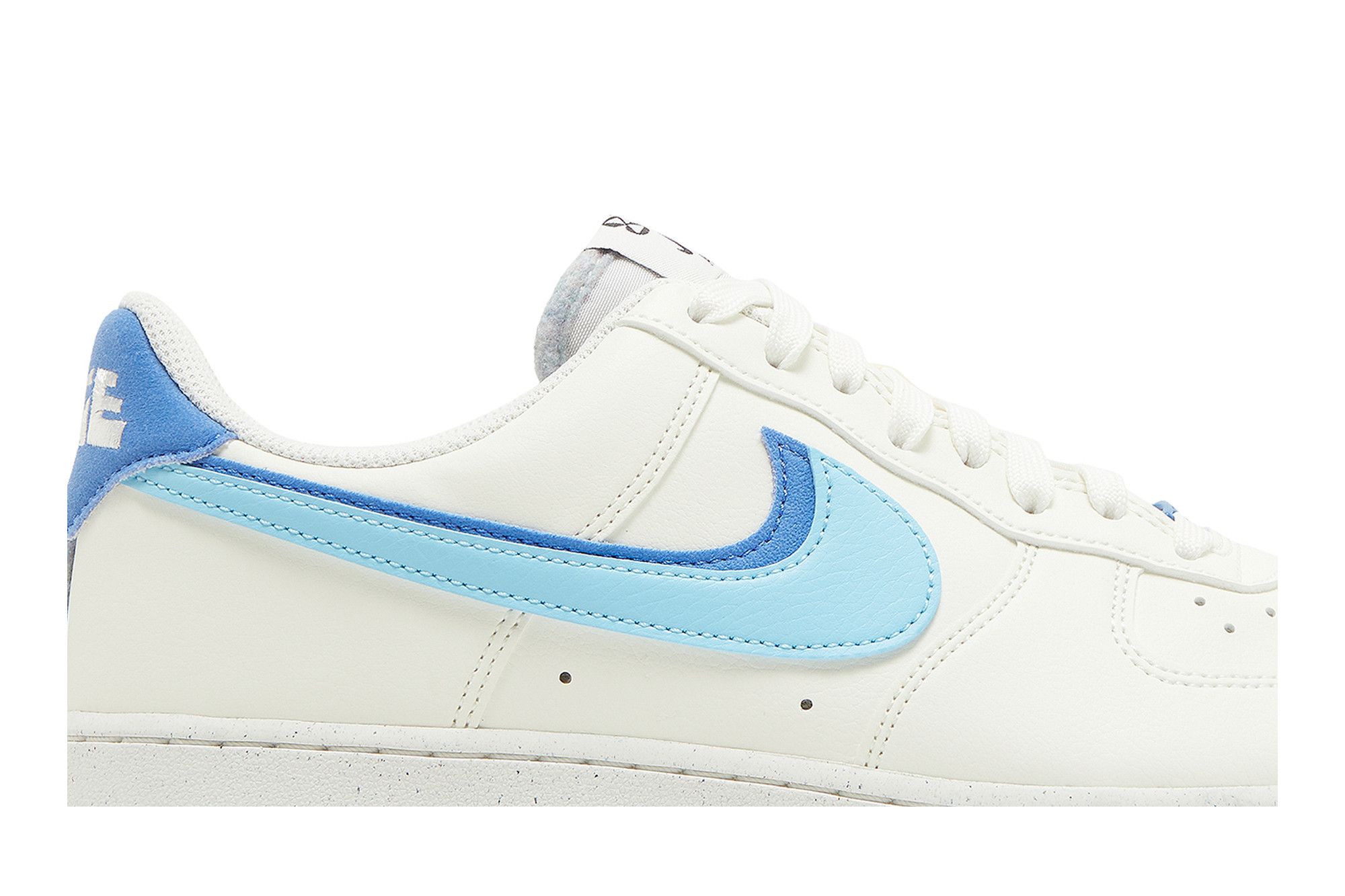 Lookbook Nike Air Force 1 Rendah '82' DO9786-100