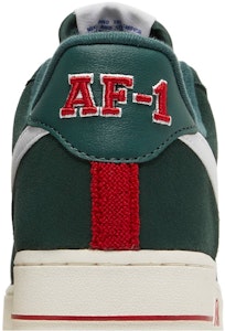 耐克空军1号低帮 '运动俱乐部绿色绒面革' DH7435-300 Sizing 耐克空军1号低帮 '运动俱乐部绿色绒面革' DH7435-300