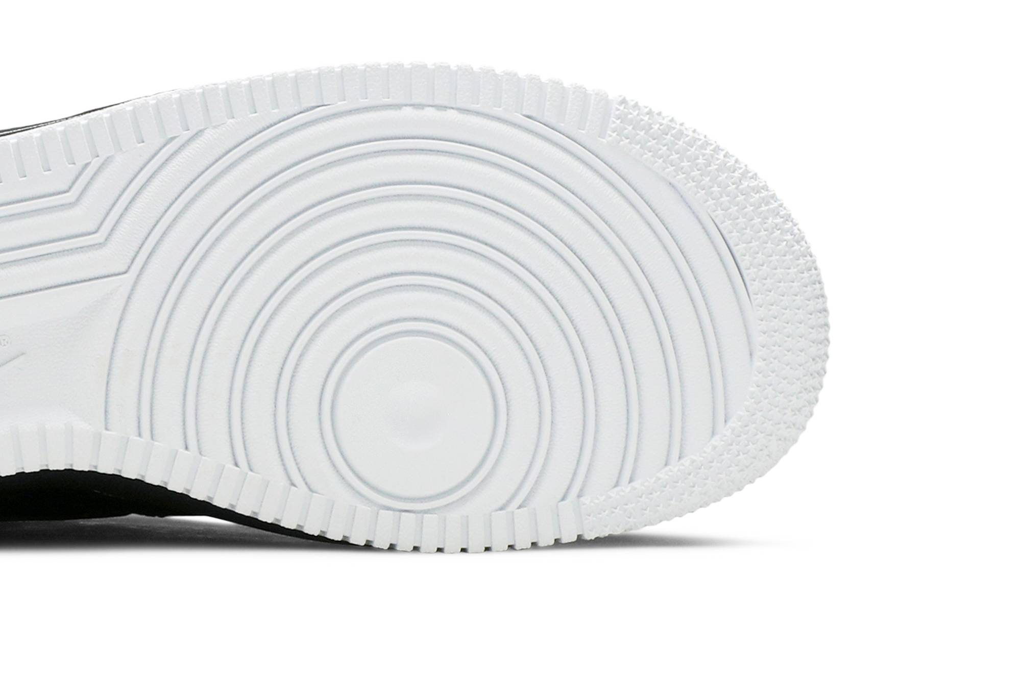 Purchase ナイキ エアフォース1 ロー "ボールドエア" CJ1393-001