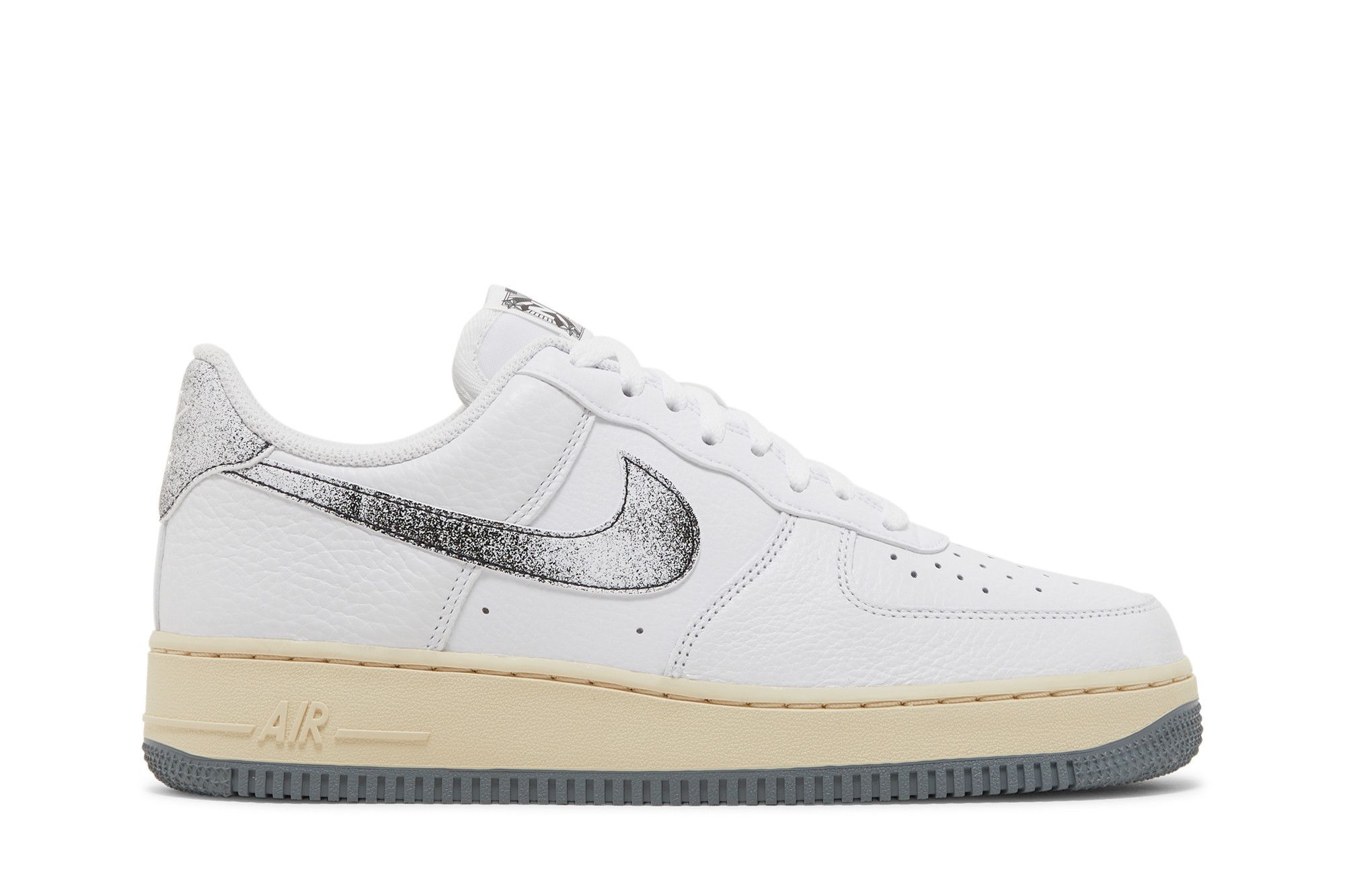 Nike Air Force 1 Low 'Classics' DV7183-100