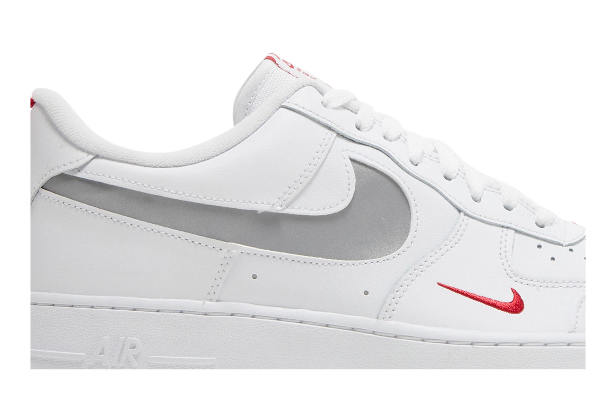 Lookbook Nike Air Force 1 Low「Cut Out Swoosh - 白色」DO6709-100