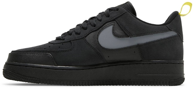 耐克空军一号低帮'镂空Swoosh - 黑色' DO6709-001 Lookbook 耐克空军一号低帮'镂空Swoosh - 黑色' DO6709-001