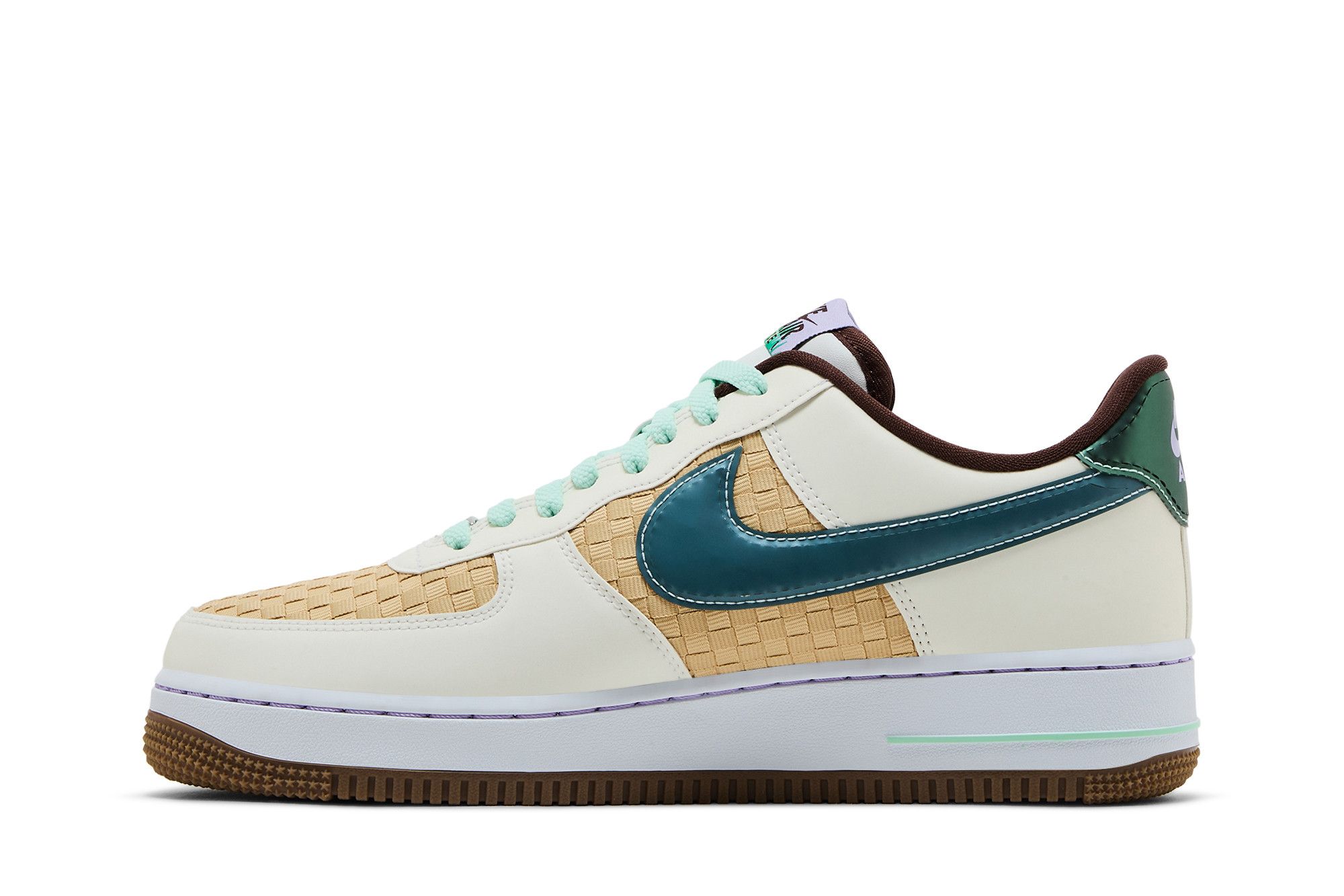 Shop Nike Air Force 1 低筒「復活節籃子」 IB5722-100