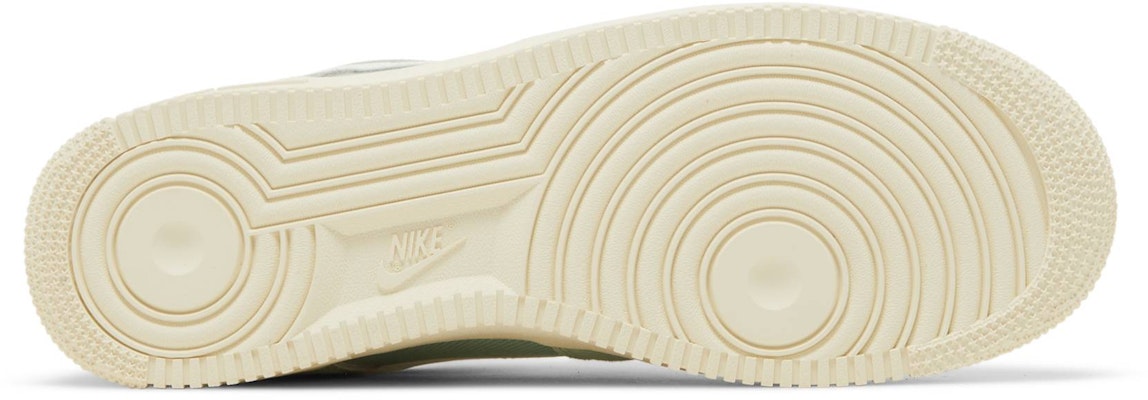 耐吉 Air Force 1 低筒「琺瑯綠」DO9801-300 Shop 耐吉 Air Force 1 低筒「琺瑯綠」DO9801-300