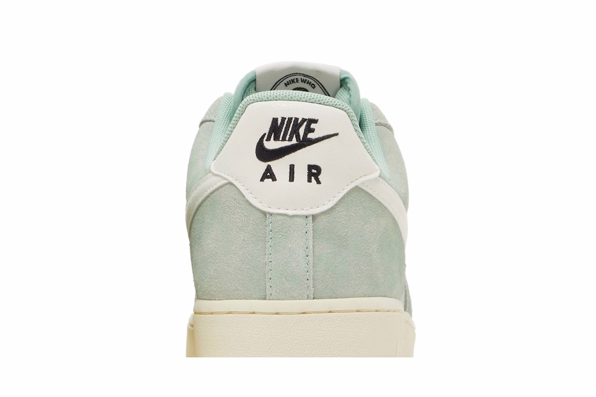 Nike Air Force 1 Low 'Enamel Green' DO9801-300