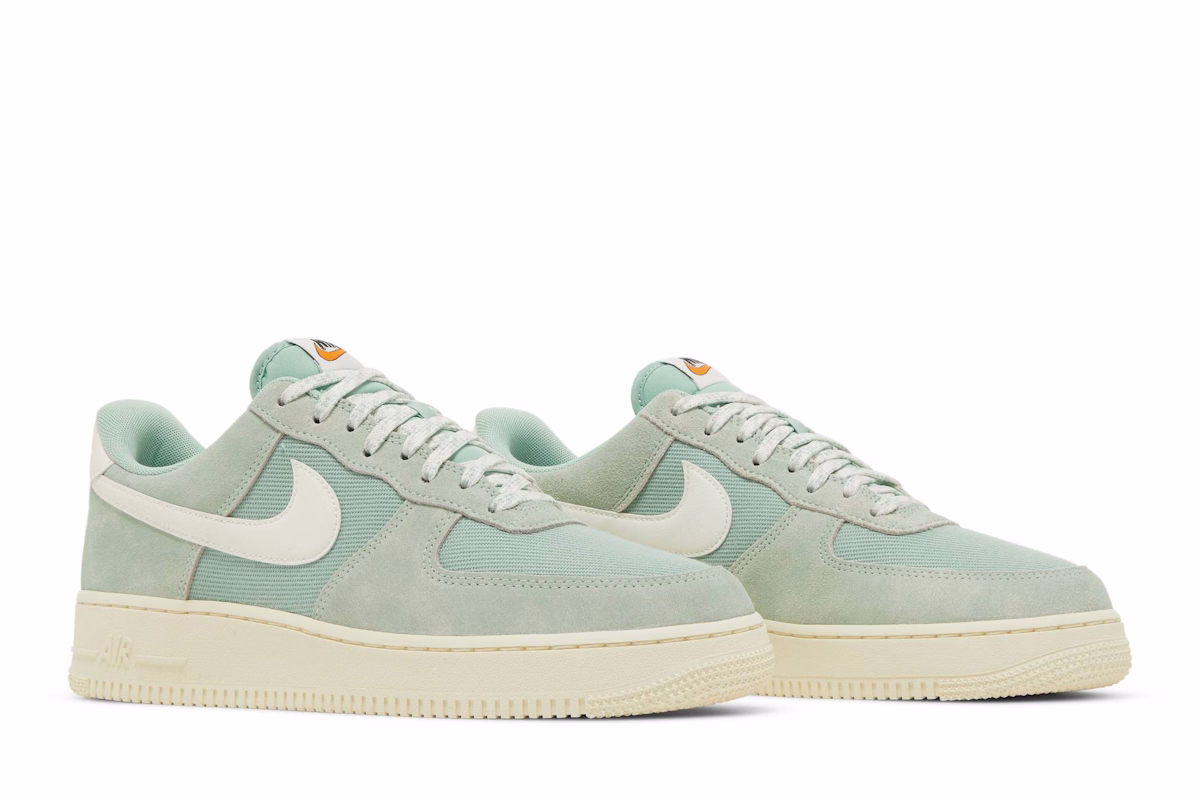 Nike Air Force 1 Low 'Enamel Green' DO9801-300