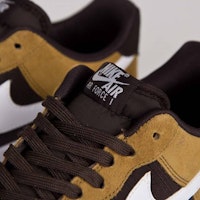 耐克空军1号低帮“金色棕褐白丝绒棕” 488298-207 Details for 耐克空军1号低帮“金色棕褐白丝绒棕” 488298-207