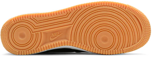 Shop Nike Air Force 1 Low 7 低筒 板鞋 男女款 黑白