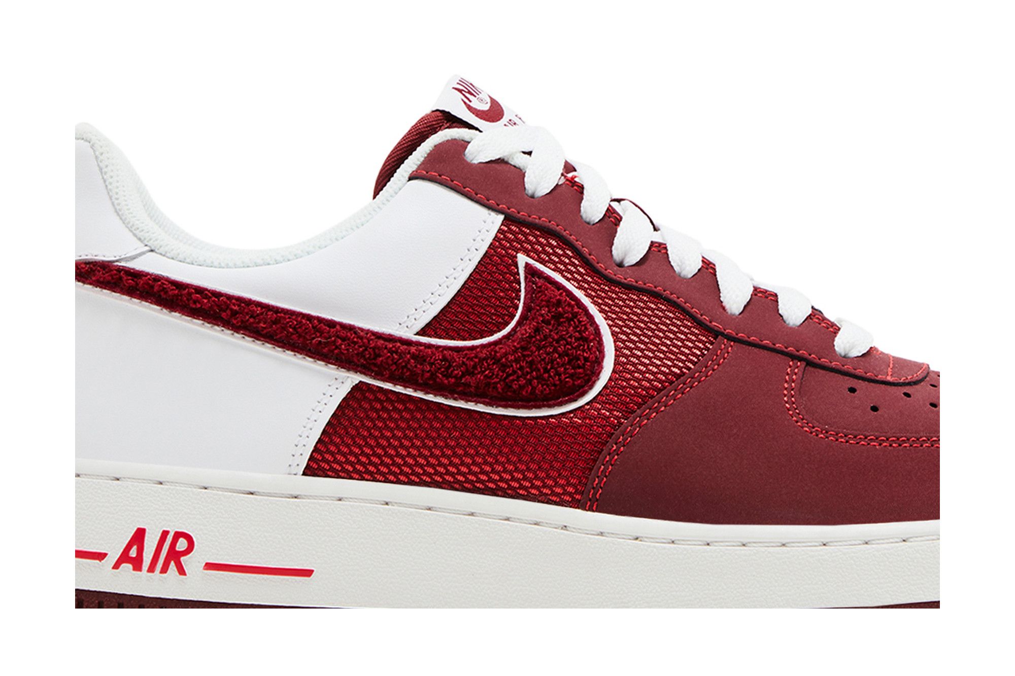 Order Nike Air Force 1 Rendah 'Hyper Merah' 488298-606
