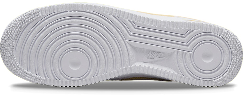 ナイキ エアフォース1 '07 LV8 ビビッドサルファー DV3505-101 Details for ナイキ エアフォース1 '07 LV8 ビビッドサルファー DV3505-101