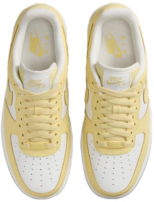 Nike Air Force 1 Low 'Light Lemon Venom' HF0119-700 Shop Nike Air Force 1 Low 'Light Lemon Venom' HF0119-700