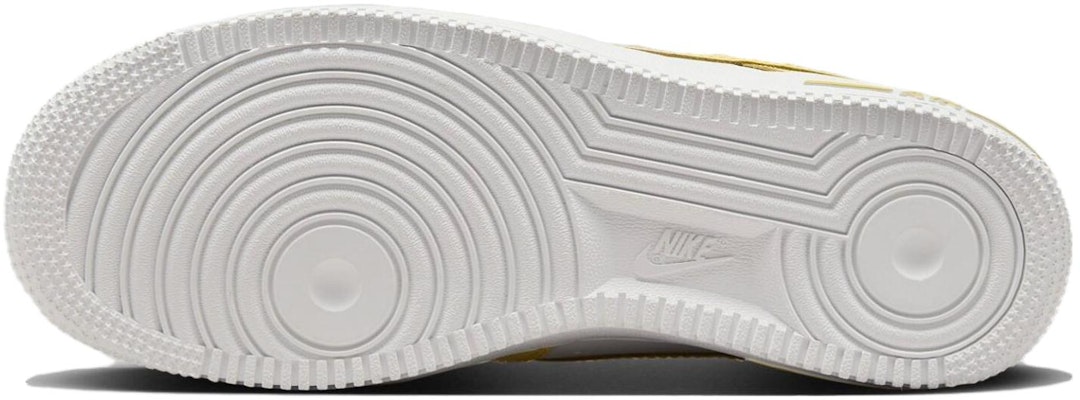 Nike Air Force 1 Low 'Light Lemon Venom' HF0119-700 Details for Nike Air Force 1 Low 'Light Lemon Venom' HF0119-700