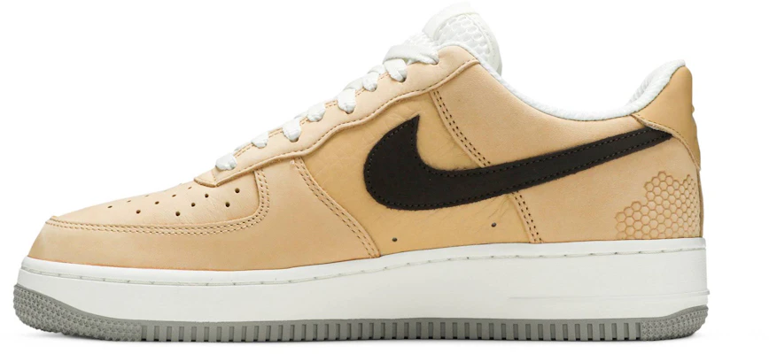 Nike Air Force 1 Low 'Manchester Bee' Sepatu Pria DC1939-200 Lookbook Nike Air Force 1 Low 'Manchester Bee' Sepatu Pria DC1939-200