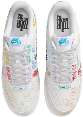 나이키 에어 포스 1 로우 ''온 투어 화이트'' II1549-100 Shop 나이키 에어 포스 1 로우 ''온 투어 화이트'' II1549-100