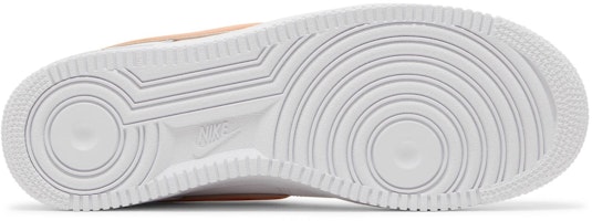 エアフォース1 ロー "ビッグスウッシュ" AO2441-102 Shop エアフォース1 ロー "ビッグスウッシュ" AO2441-102