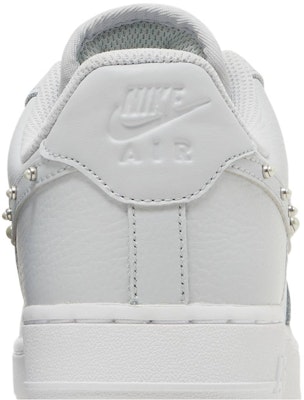 (W) 耐克 Air Force 1 低帮 '珍珠 Swoosh' DV3810-001 Sizing (W) 耐克 Air Force 1 低帮 '珍珠 Swoosh' DV3810-001