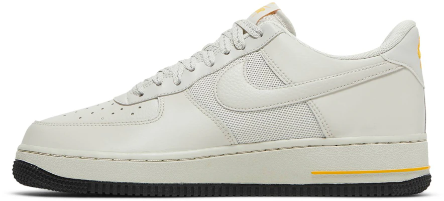 Nike Air Force 1 Low 'Reflective Light Bone' Tulang Cerah DO6389-002 Lookbook Nike Air Force 1 Low 'Reflective Light Bone' Tulang Cerah DO6389-002