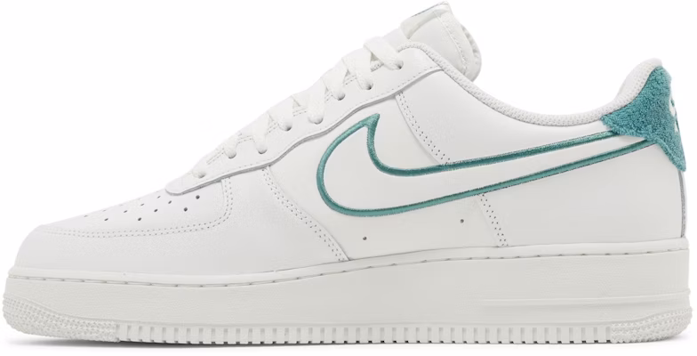 Nike Air Force 1 舒適運動 防滑耐磨 低筒 板鞋 男款 白綠 Lookbook Nike Air Force 1 舒適運動 防滑耐磨 低筒 板鞋 男款 白綠