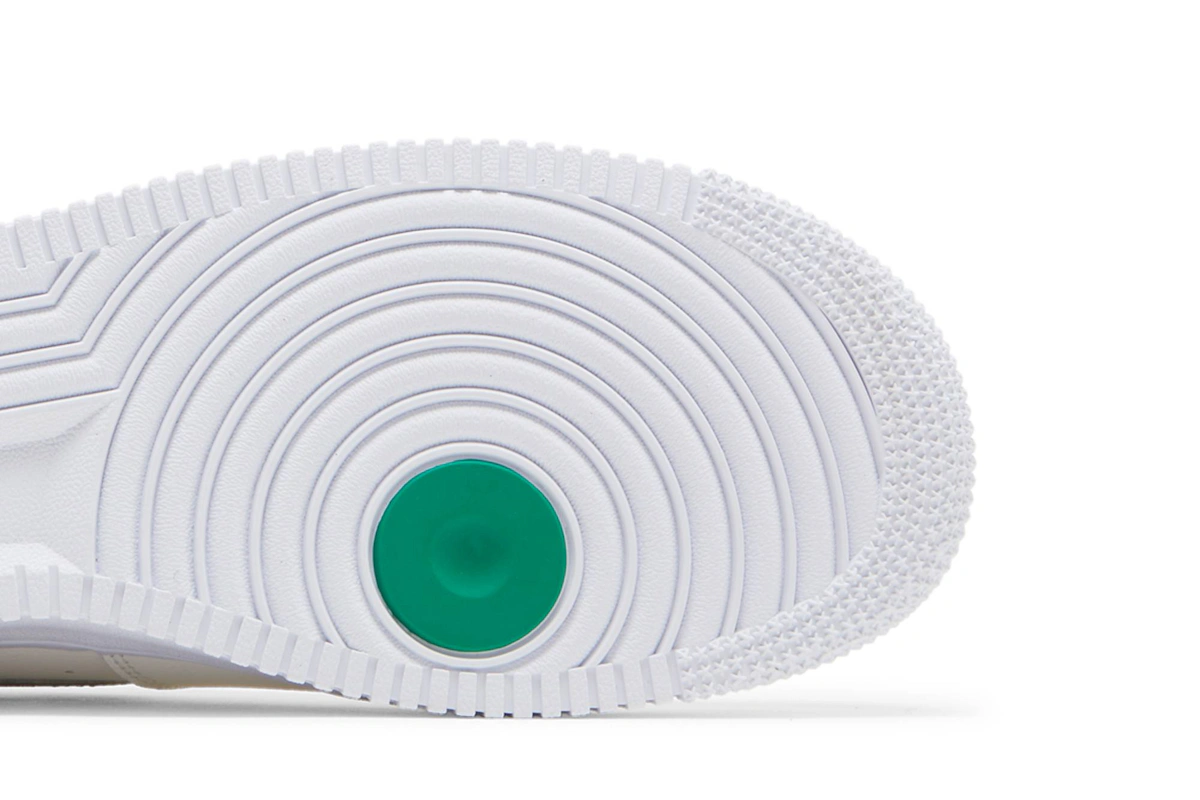 Nike Air Force 1 Low 'Sail/Malachite-White-Metallic Gold' DQ7658-101