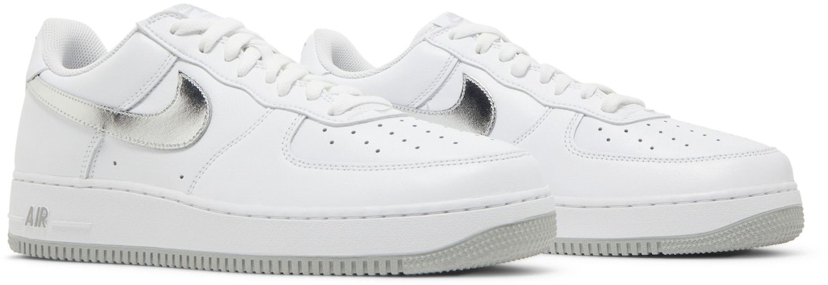 나이키 에어 포스 1 로우 '실버 스우시' DZ6755-100 2