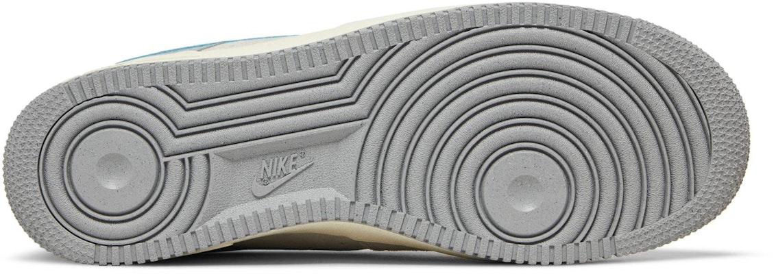 Nike Air Force 1 低筒「雪花」DQ0790-001 Shop Nike Air Force 1 低筒「雪花」DQ0790-001