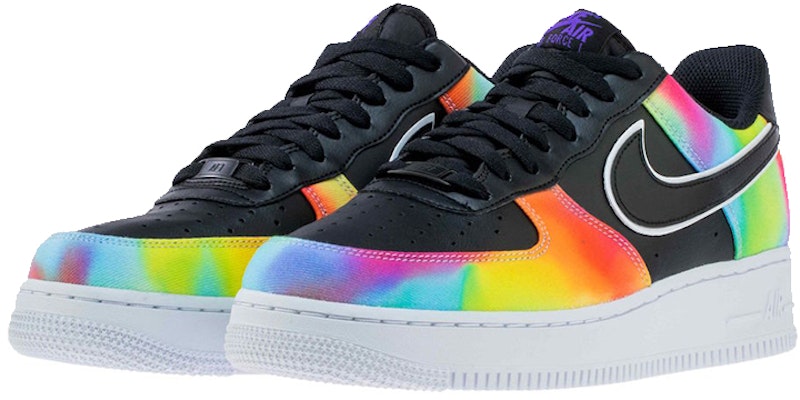 Nike Air Force 1 Low 'Tie-Dye' Lelaki Perempuan Sneakers CK0840-001 Lookbook Nike Air Force 1 Low 'Tie-Dye' Lelaki Perempuan Sneakers CK0840-001
