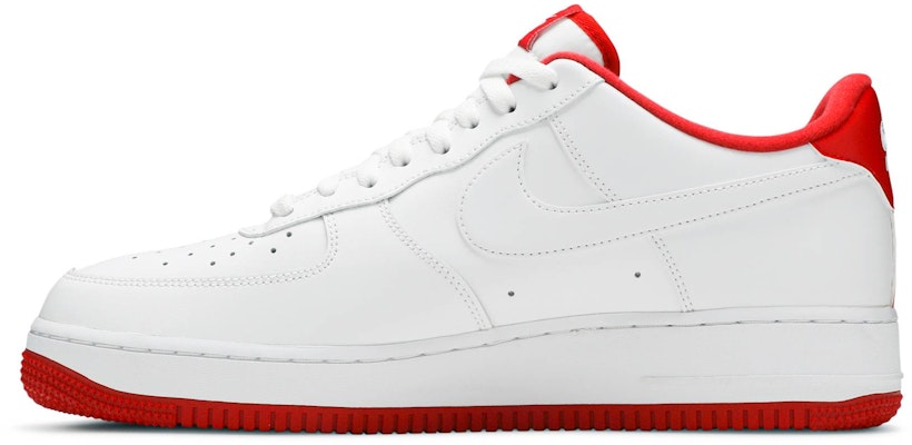 ナイキ エアフォース1 '07 LV8 レッド CD0884-101 Lookbook ナイキ エアフォース1 '07 LV8 レッド CD0884-101