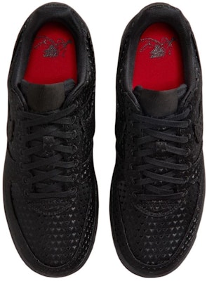 Nike Air Force 1 Low ''Valentine''s Day Triple Black'' 2026 Lelaki Hitam IQ9965-001 Lookbook Nike Air Force 1 Low ''Valentine''s Day Triple Black'' 2026 Lelaki Hitam IQ9965-001