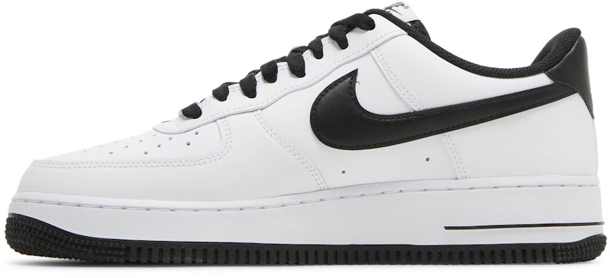 Nike Air Force 1 Low 'Putih Hitam' 2022 DH7561-102 Lookbook Nike Air Force 1 Low 'Putih Hitam' 2022 DH7561-102